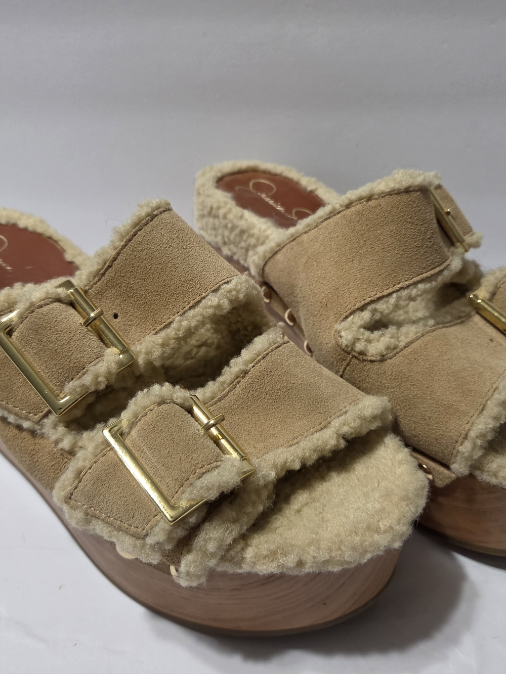 JESSICA SIMPSON Women's Beige Shearling Buckle Platform Sandals